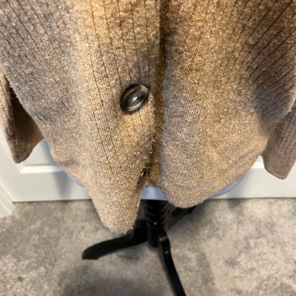 Madewell size S Oversized Women's Tan Button-Up Sweater - Picture 14 of 16